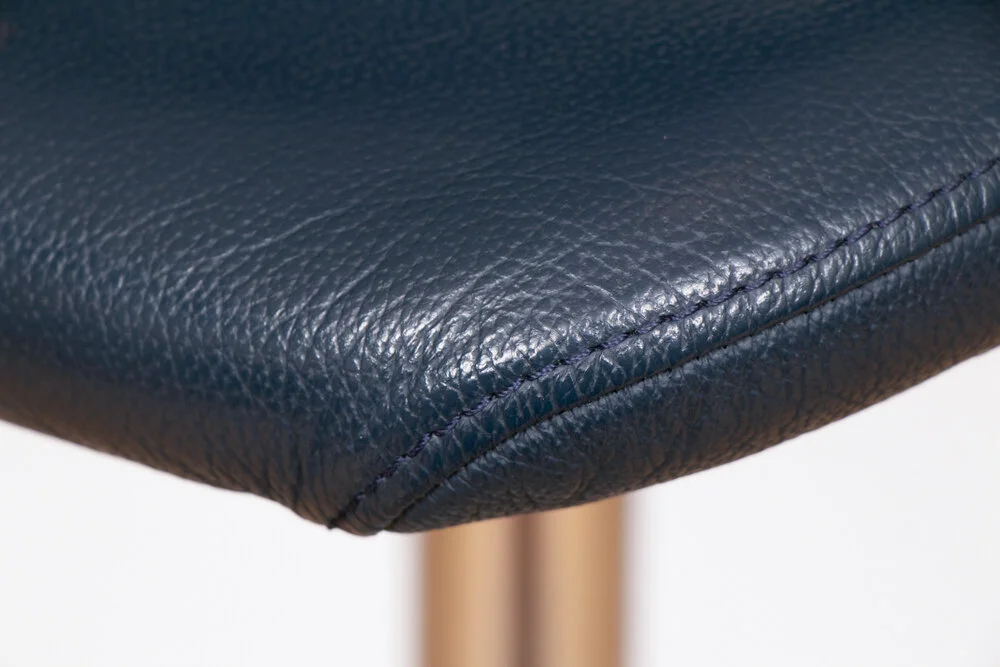 turtle-bar-stool-by-walter-knoll_14_36993g.jpg