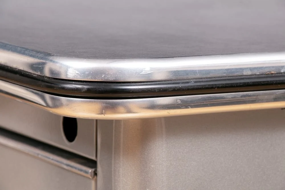 vintage-conran-chrysler-desk_14_38126h.jpg