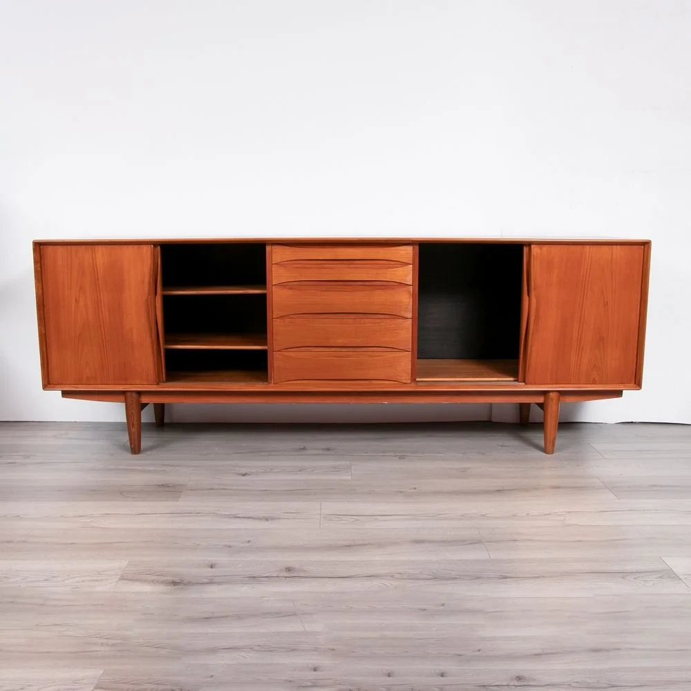 model-13-teak-sideboard-by-gunni-omann-c1960_14_38527f.jpg