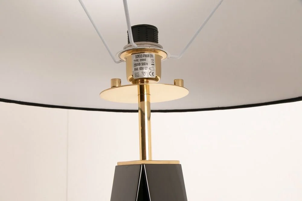 armani-casa-emme-tripod-floor-lamp_14_38665_08.jpg