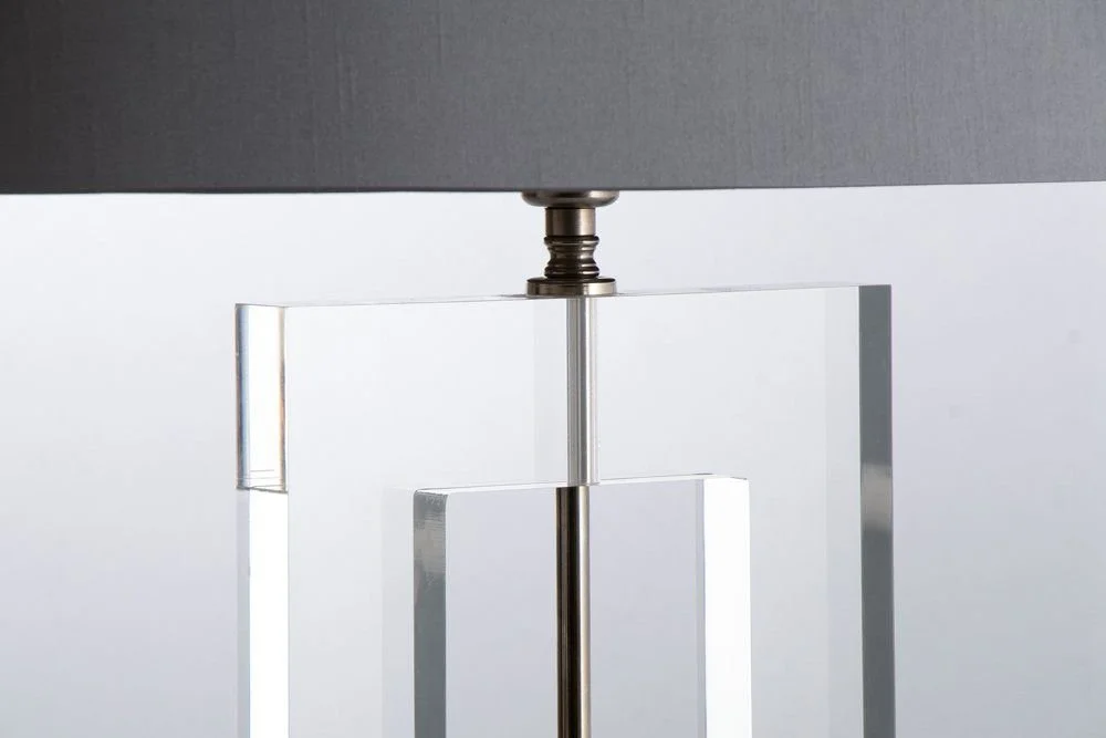porta-romana-perspex-lamps_14_38863c.jpg