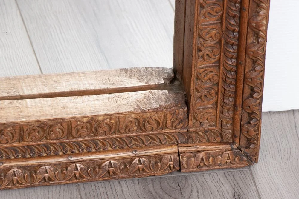 vintage-indian-carved-mirror_14_41165d.jpg