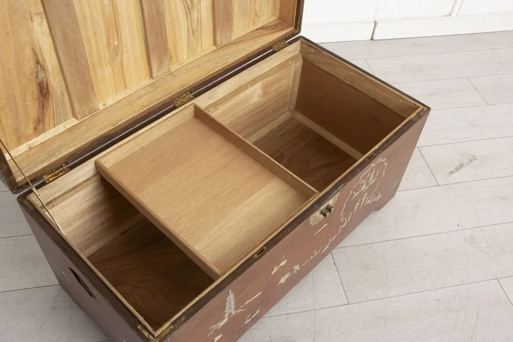chinese-hardwood-trunk-c1920_50_42986l.jpeg