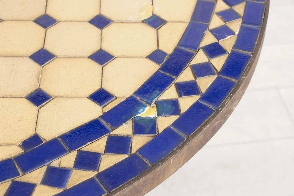 mosaic-garden-table_14_44565j.jpg