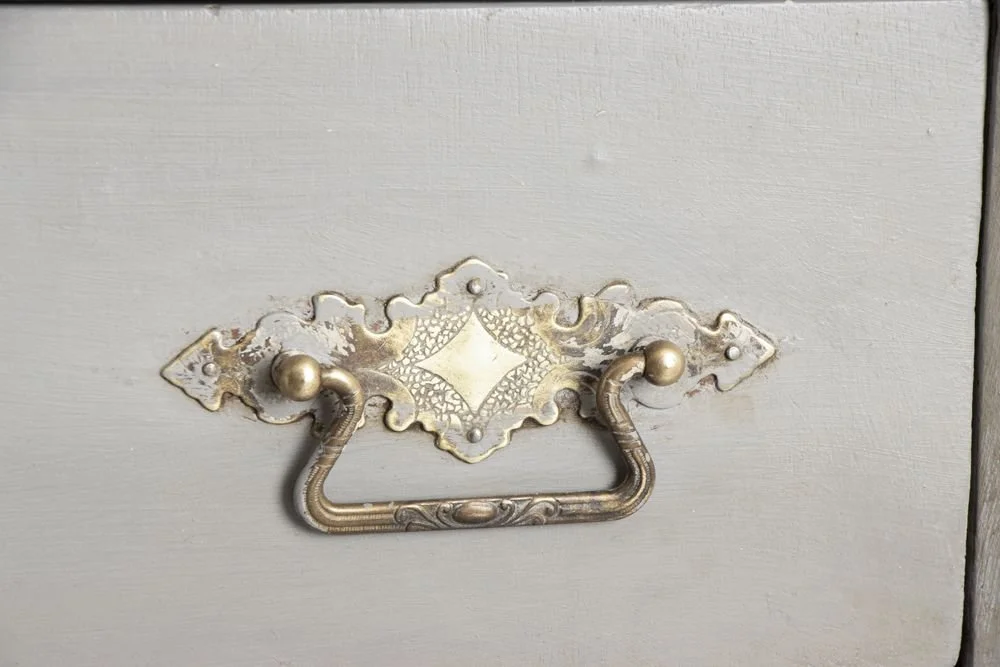 late-19th-century-italian-commode-with-later-paint-finish-over-walnut_50_44609g.jpeg