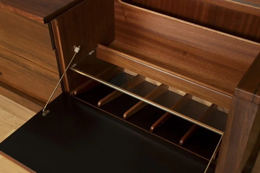gunther-hoffstead-uniflex-sideboard-in-rosewood-c1960s_14_44625h.jpeg