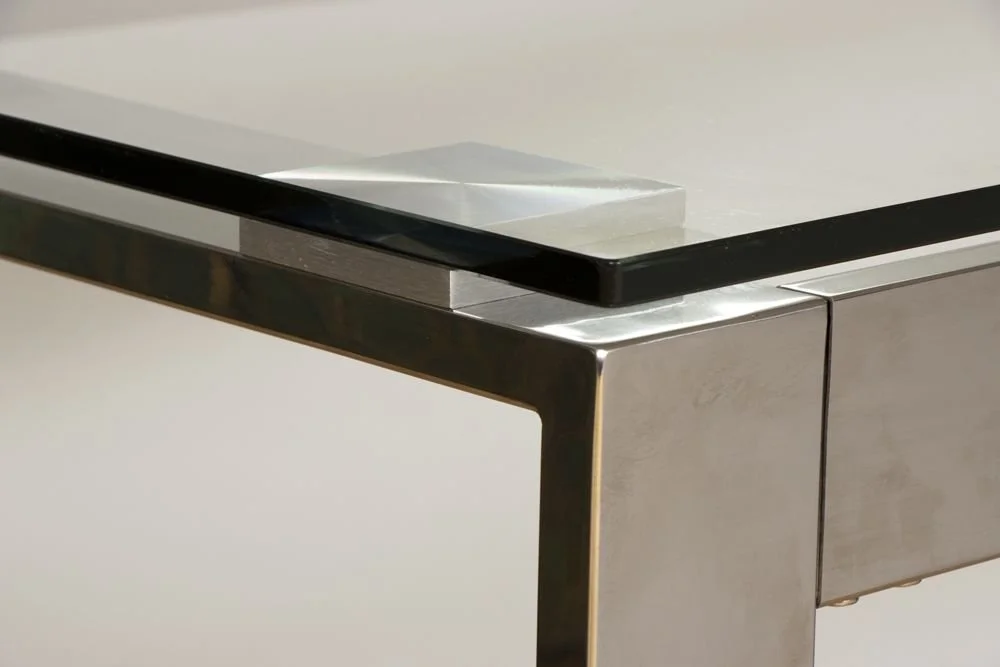 vintage-ikea-perspex-table-and-chairs_14_44628g.jpeg
