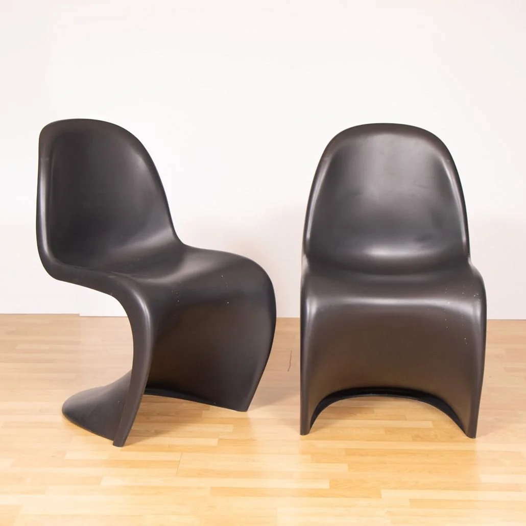 moulded-plastic-panton-chair-vitra-set-4_14_44798_03.jpeg