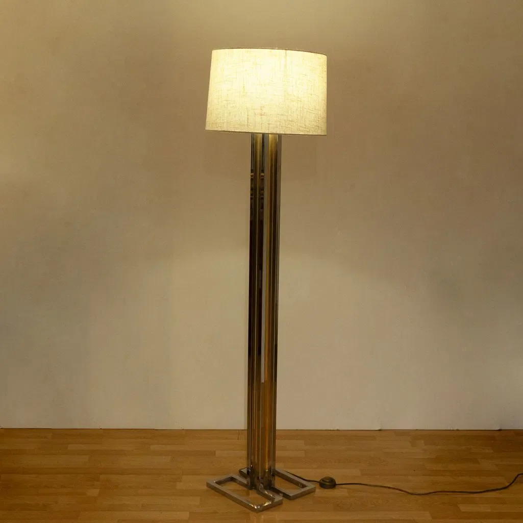 chrome-and-brass-floor-lamp-by-willy-rizzo-c1975_14_47893i.webp