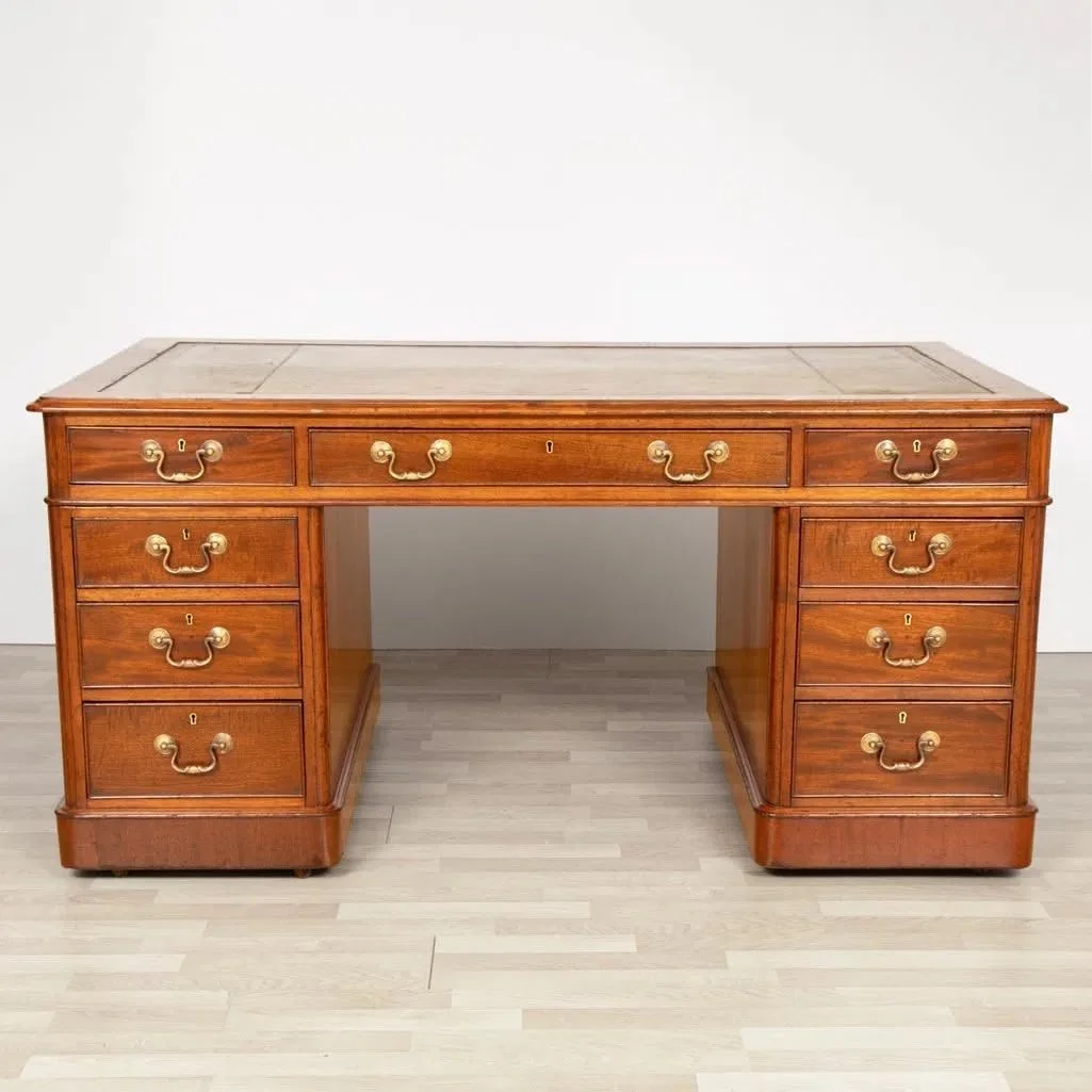 antique-victorian-pedestal-desk-with-leather-top_14_47288a.jpg.jpeg