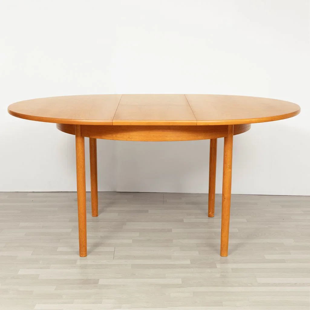 danish-midcentury-extending-teak-dining-table-by-vanson-c1965_14_47889f.webp