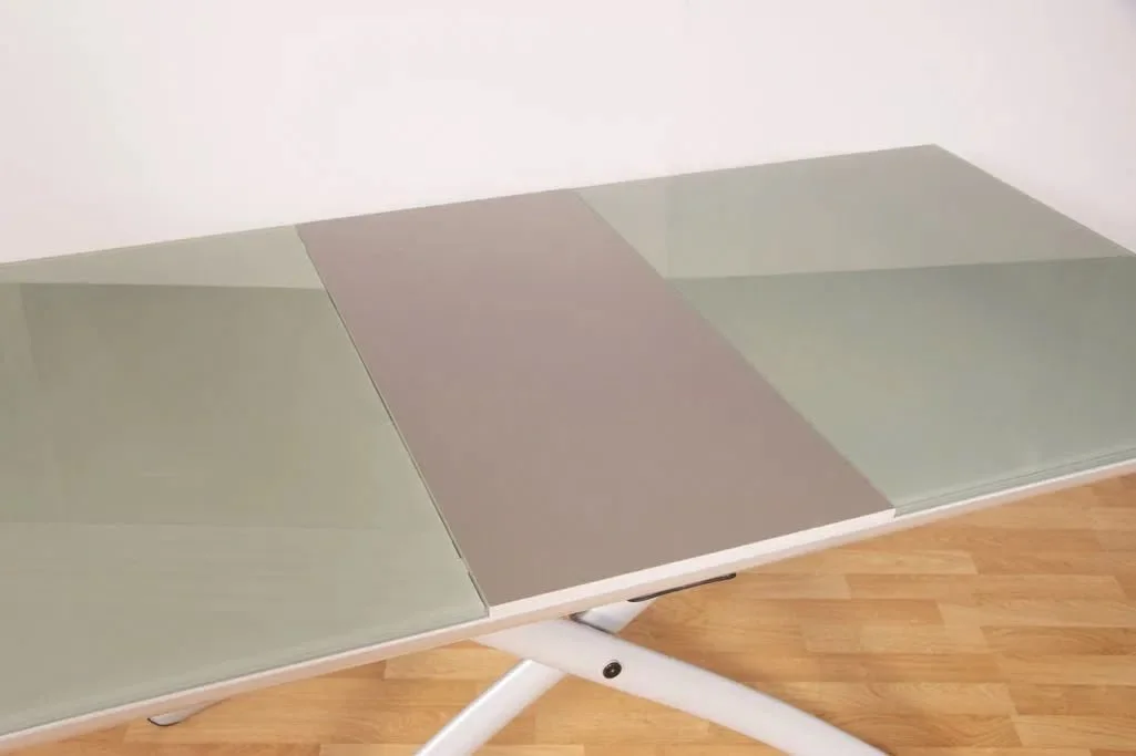 ligne-roset-yoyo-adjustable-glass-coffee-dining-table_14_45246_09.jpg.jpeg