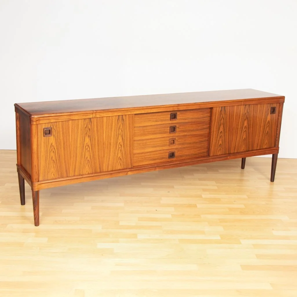 midcentury-rosewood-sideboard-by-hw-klein-for-bramin-c1965_14_45815i.jpg