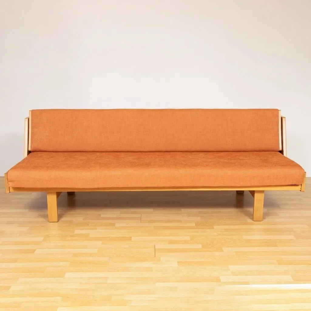 ge6-sofa-daybed-by-hans-wegner-c1960_14_47287a.jpg.jpeg