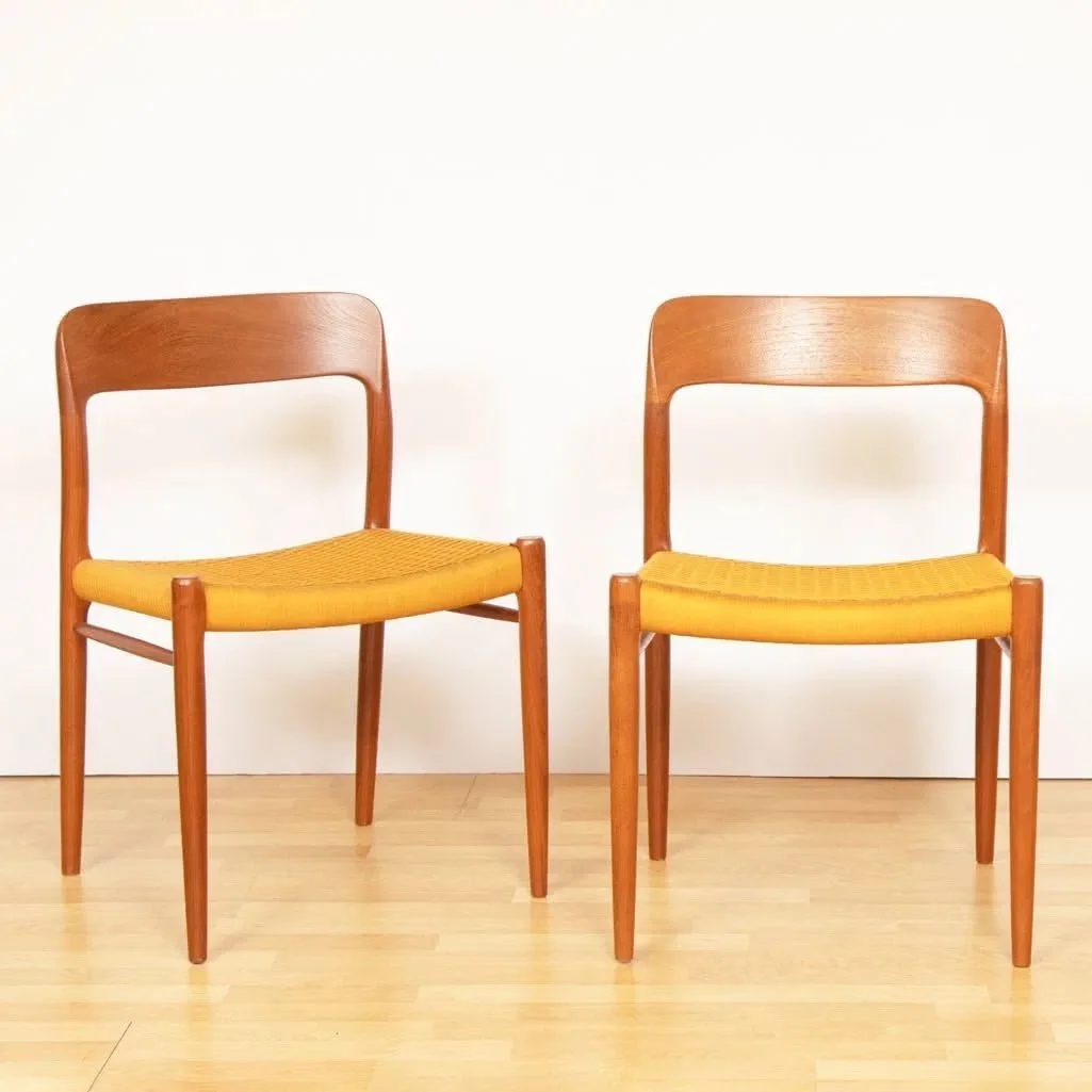 set-of-4-model-75-dining-chairs-in-oak-by-neils-moller_14_47284e.jpg.jpeg