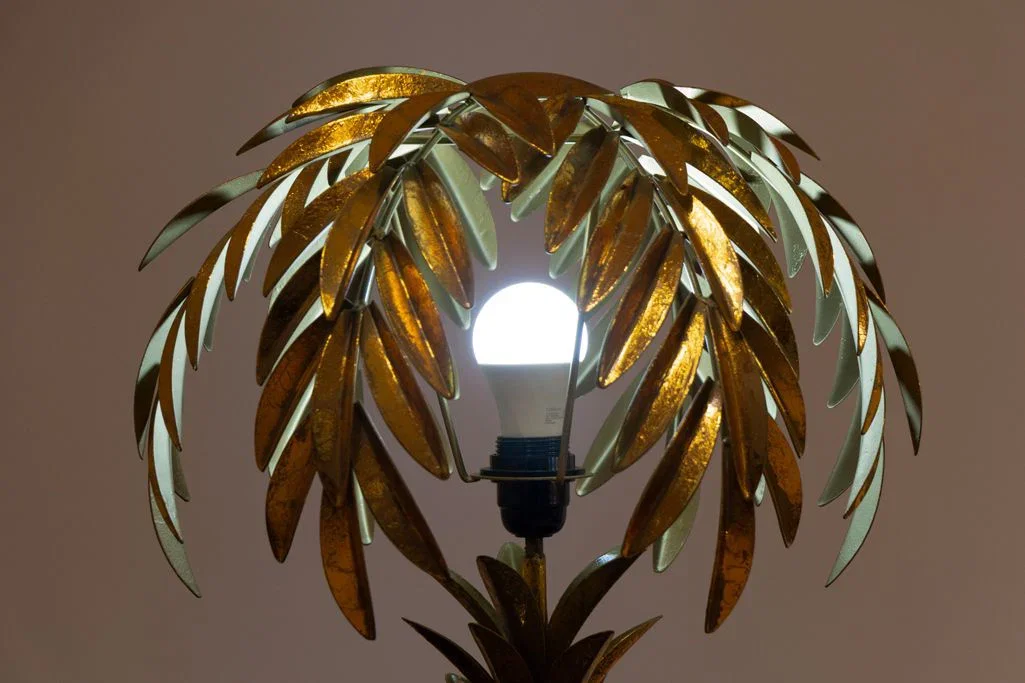 gold-tone-palm-tree-table-lamp_14_49168i.webp