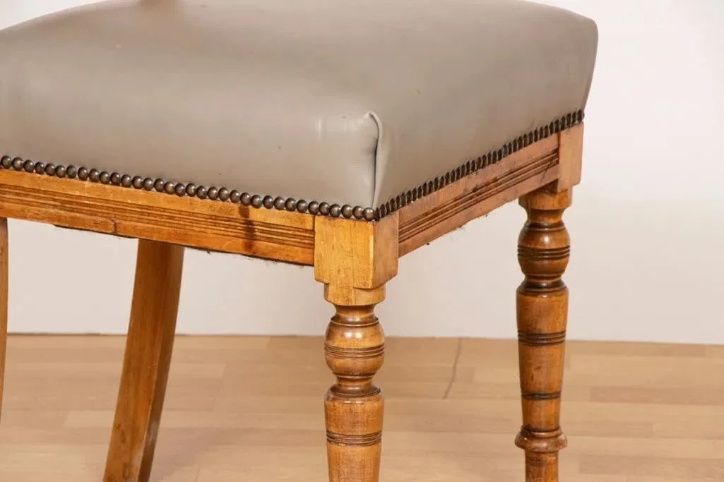 set-of-4-early-victorian-oak-and-leather-dining-chairs_14_47291f.jpg.jpeg