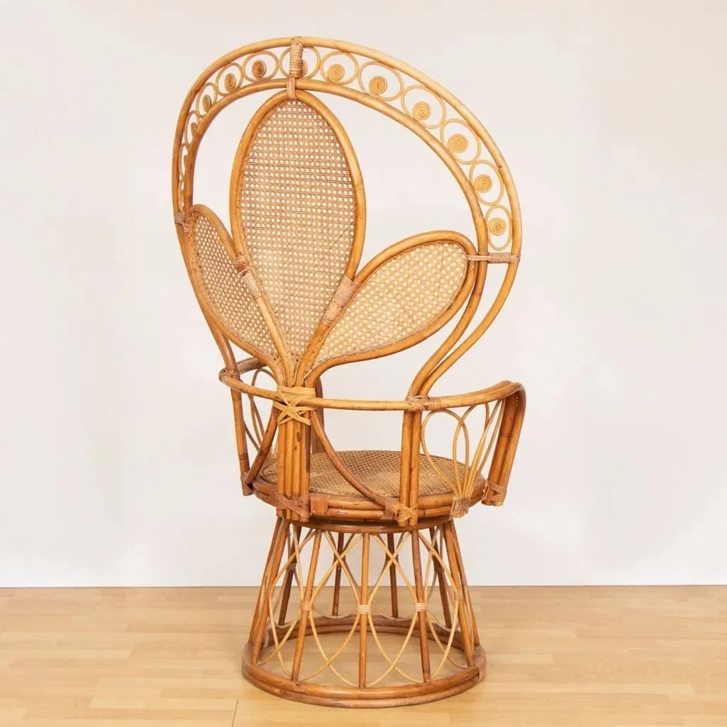 emmanuelle-swivel-peacock-chair_14_47285i.jpg.jpeg