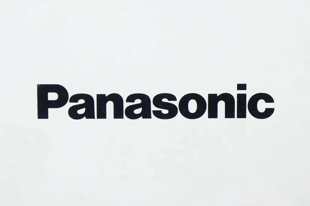 extra-large-industrial-station-clock-by-panasonic_14_47298f.jpg.jpeg