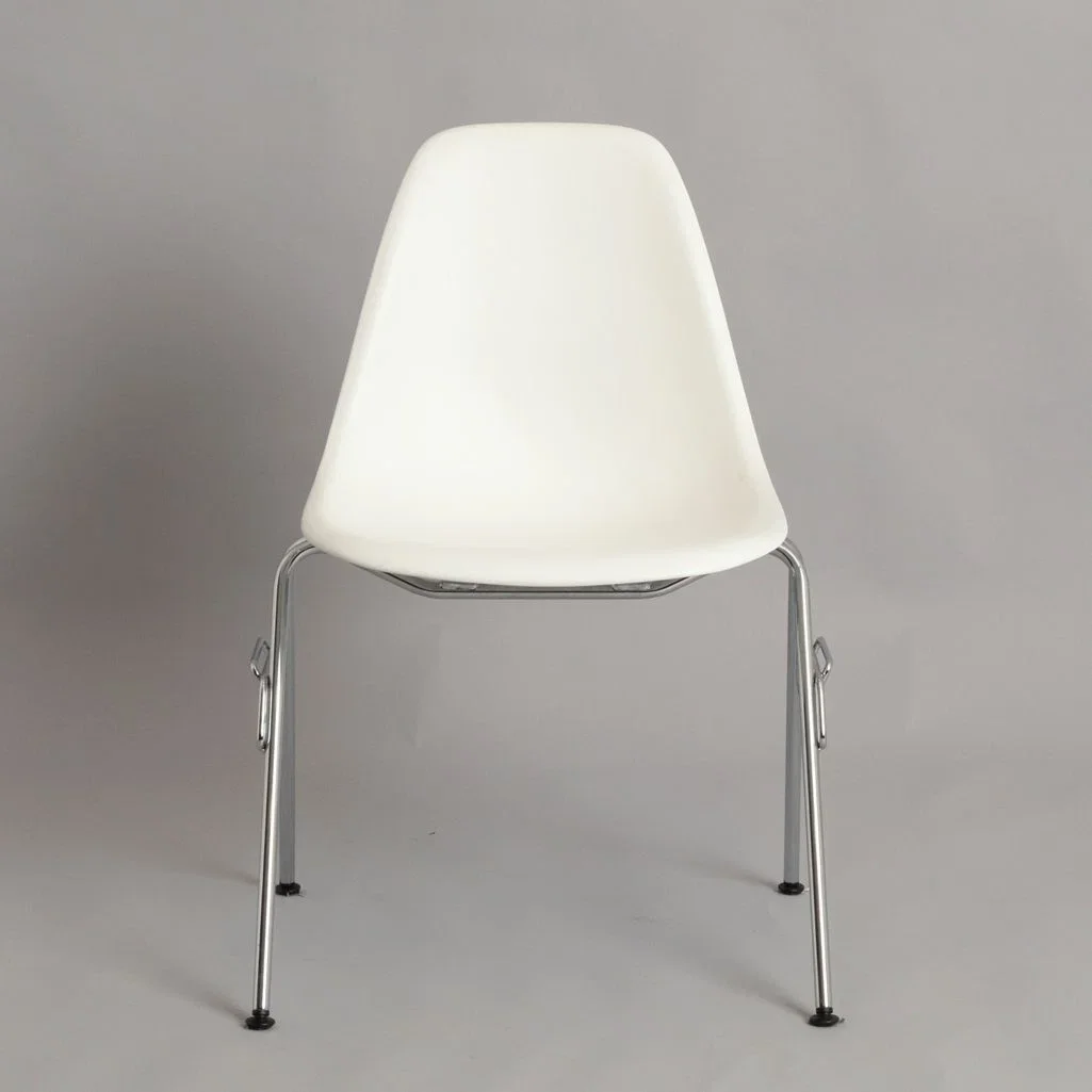 vitra-eames-dss-plastic-side-chair-in-white_21_48611d.webp