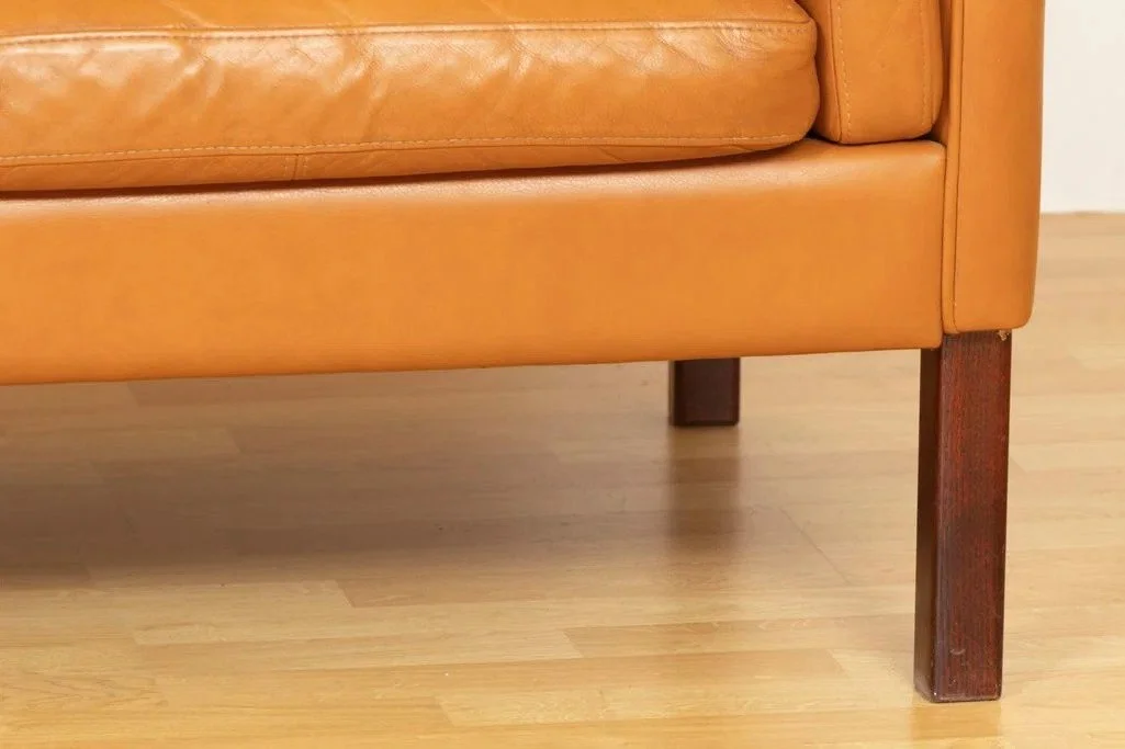 imgi_14_danish-three-seater-tan-leather-sofa_14_49368b.jpg