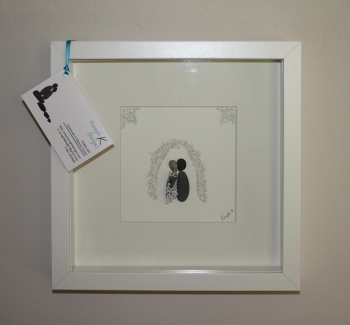 The Happy couple - Pebble art piece - perfect wedding gift
