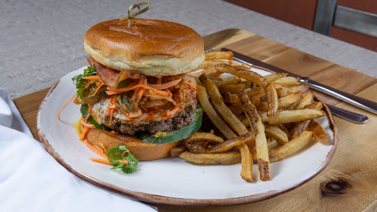 Duclaws-Kimchi_Burger.jpeg