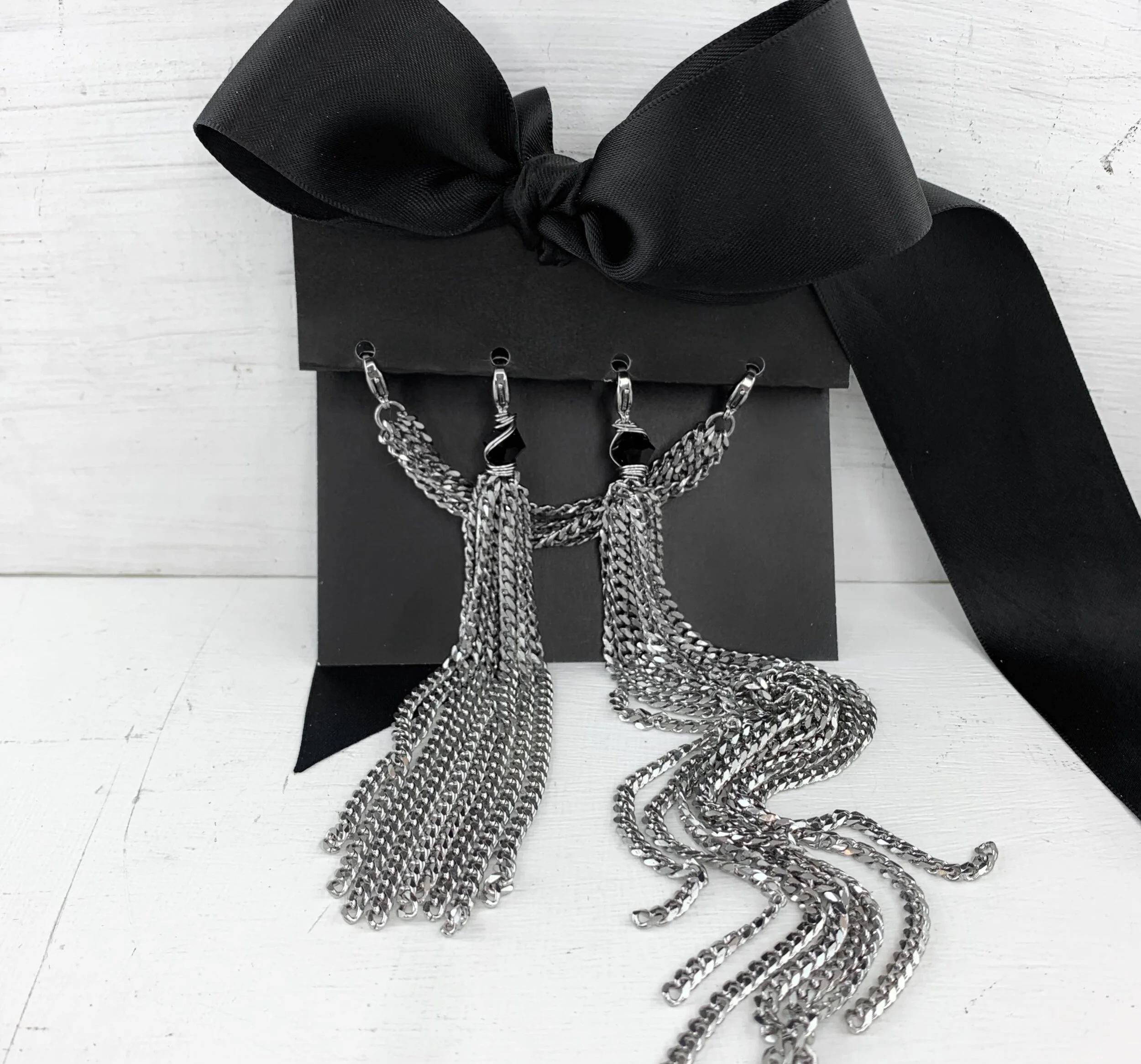 GLAMblacktassel.jpg