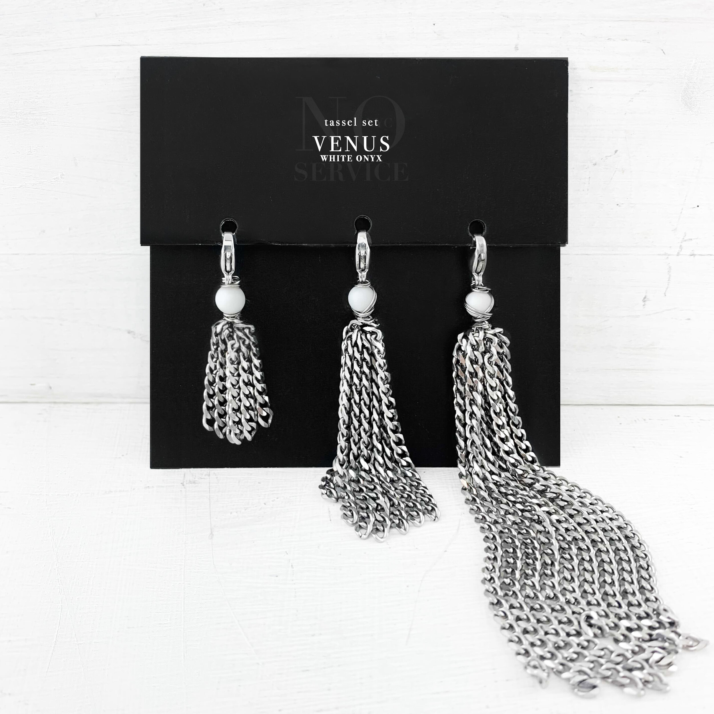 VENUSwhiteonyx.jpg