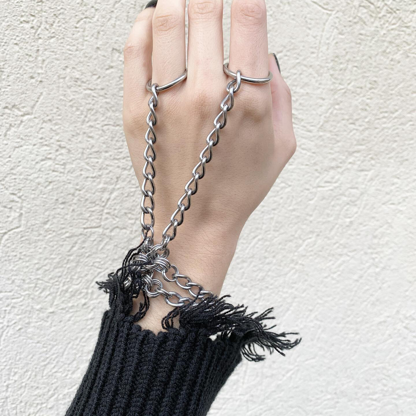hands2.jpg