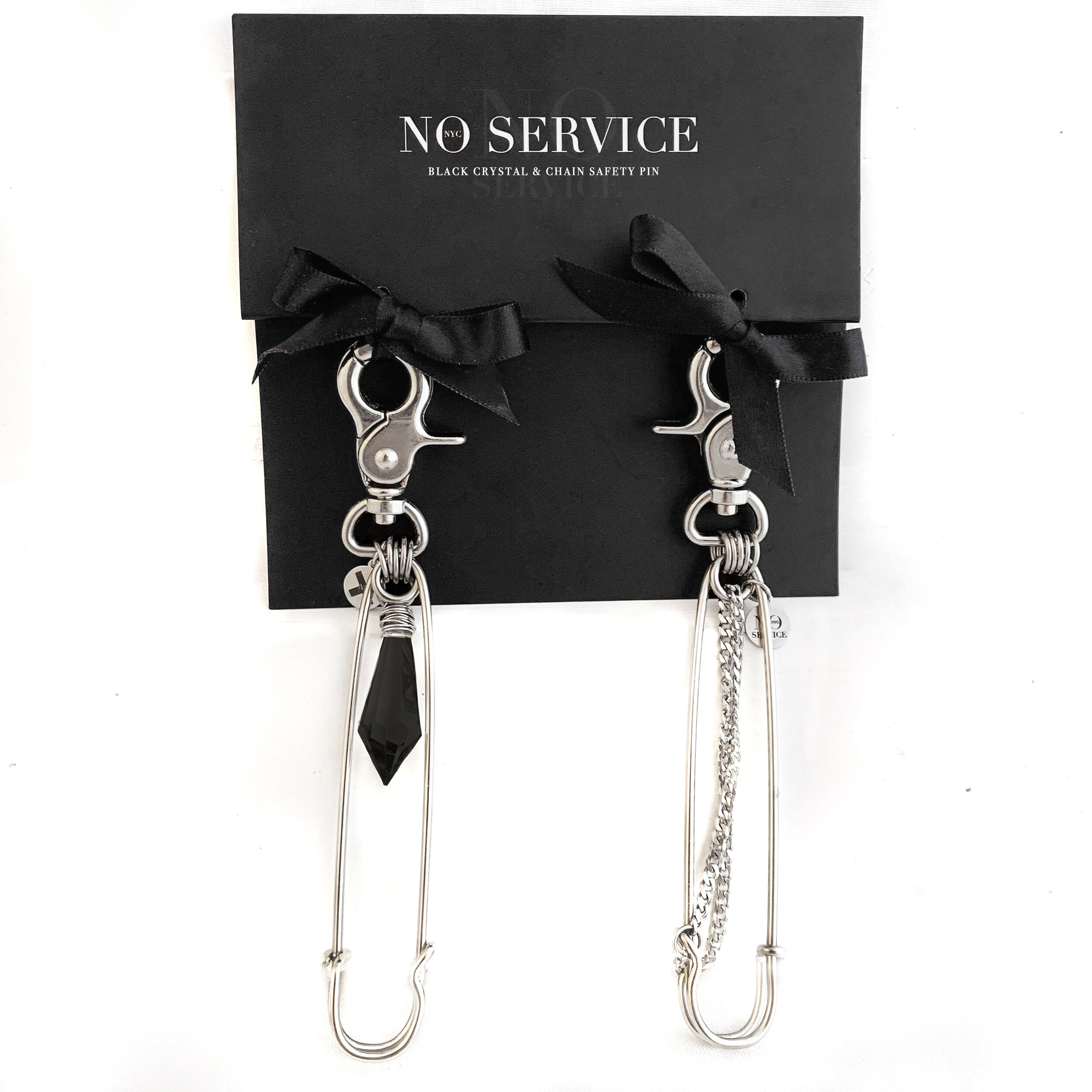 SAFETYPINBLKCHAIN.jpg