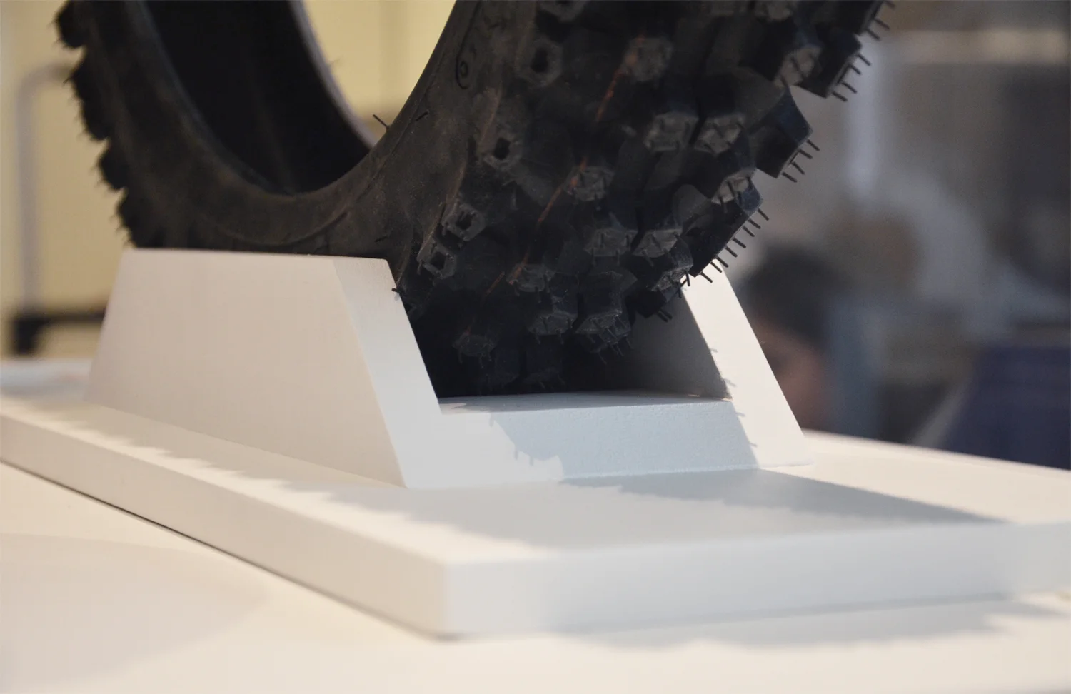 tire_detail.jpg