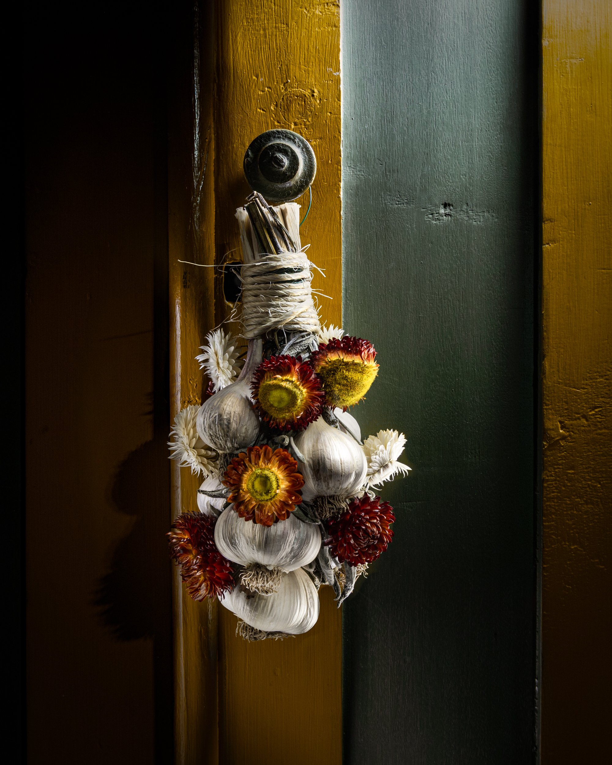 light-painting_garlic_stilllife_.jpg