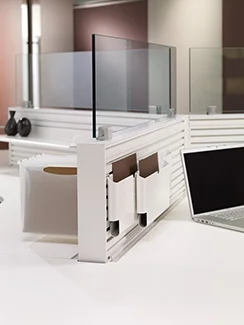 Frameless upmount glass and perks accessories on Xsite panels