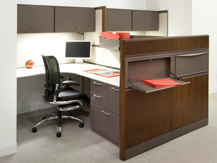    Xsite panel system with Footprint worksurfaces and storage, Perks accessories, and Skye seating 
