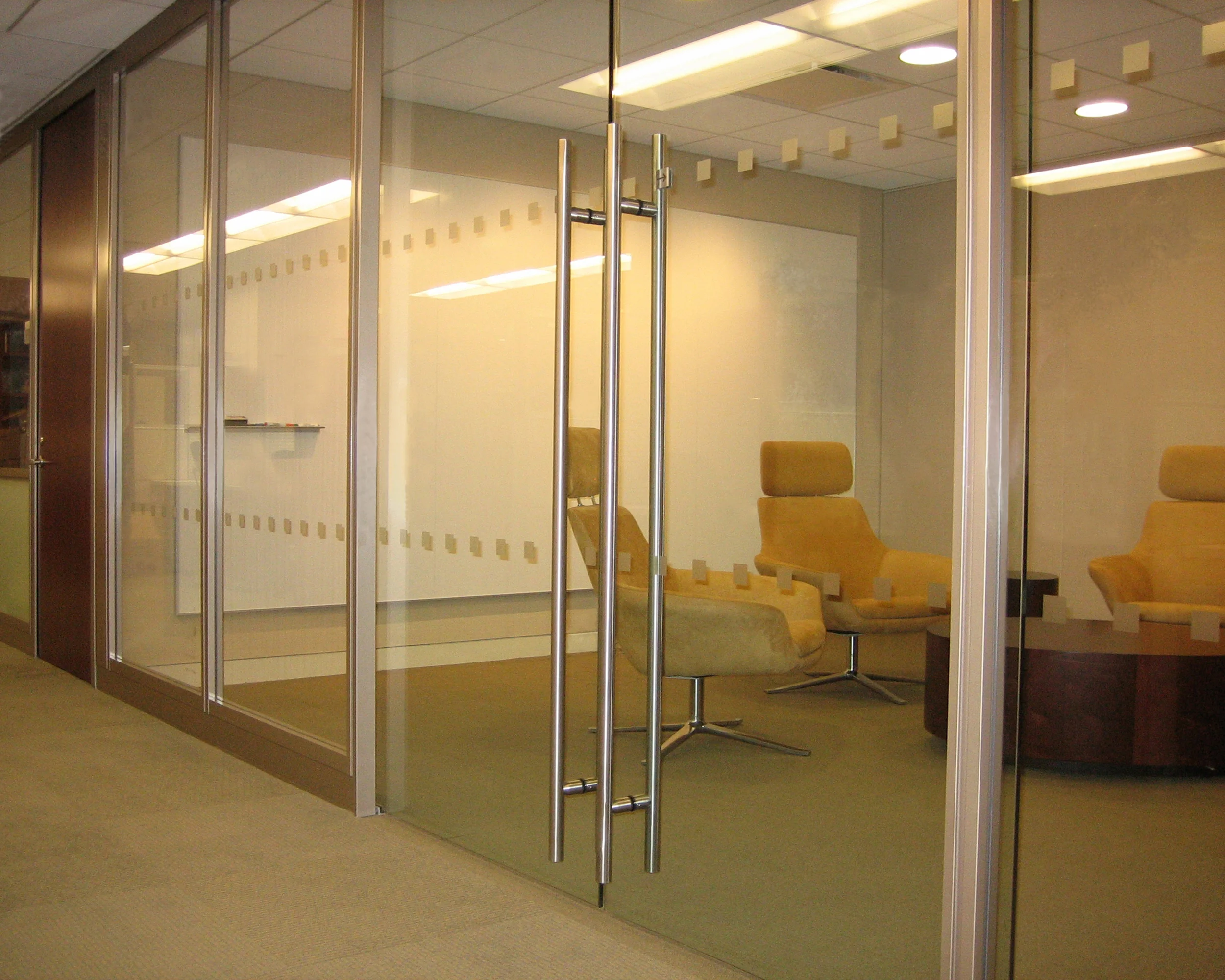 CorpWall_000019.jpg