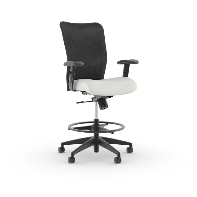 Highlight_Itsa2NOV_Stools.jpg