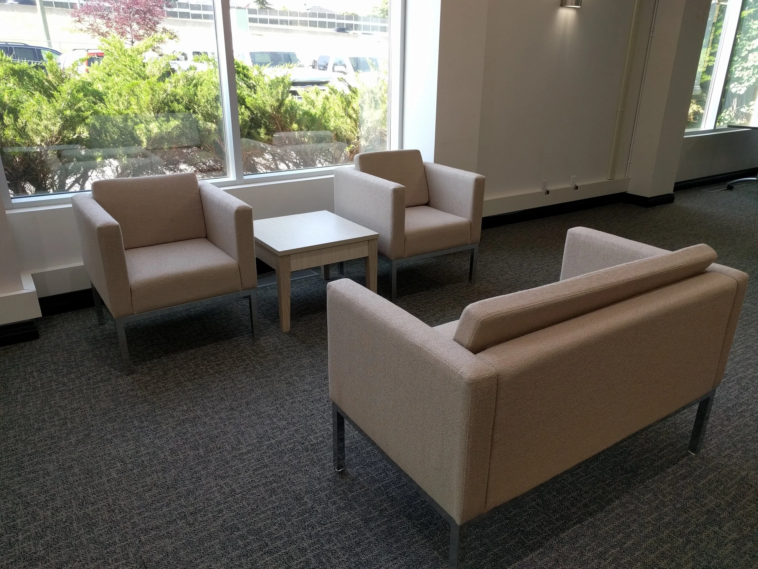ciao loveseat