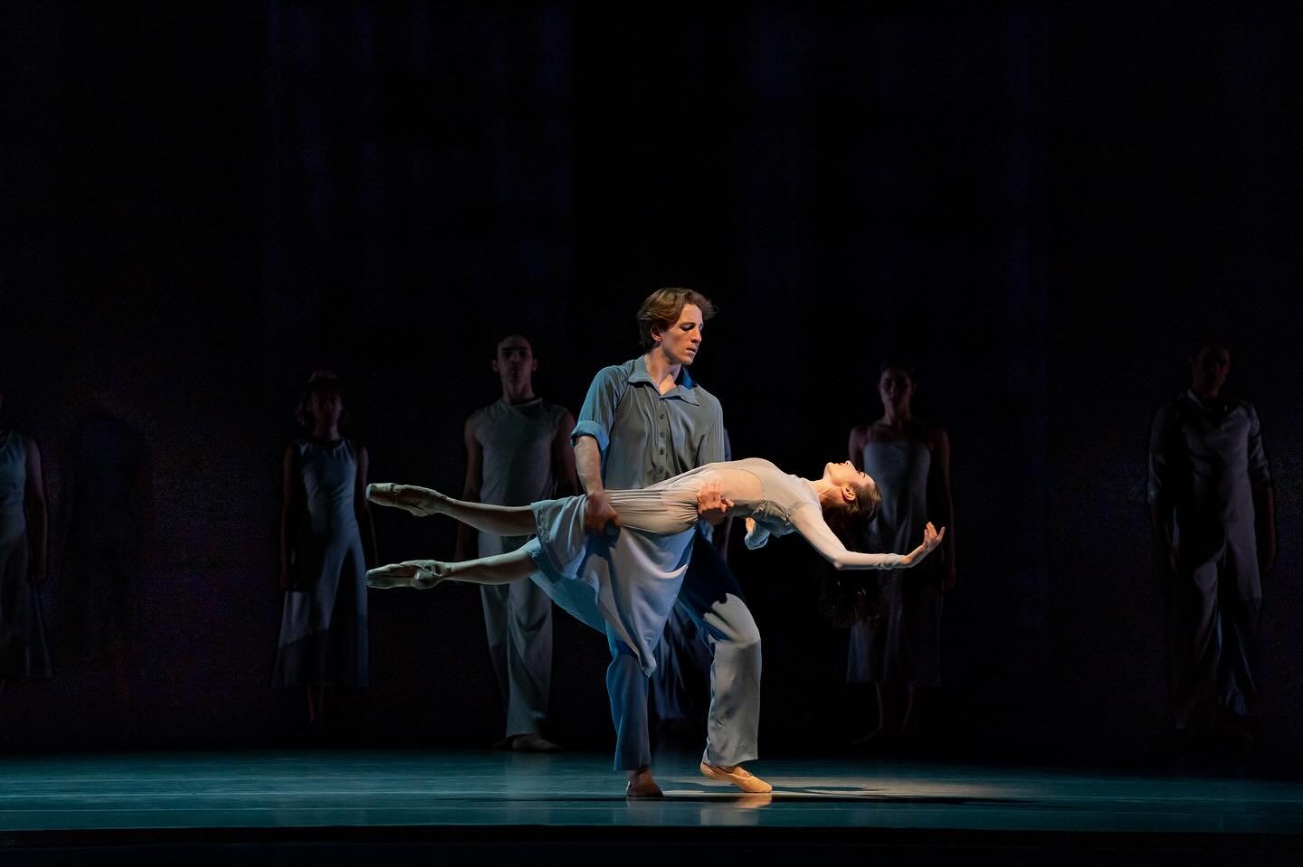 &bull;Hungry Ghosts&bull; 
Double show day in Chicago

@lucia.connolly 💙 
@stefangoncalvez 🩵 

@joffreyballet 
@lyricopera

Photography @cherylmannphoto 
@jeremy_birchall_music