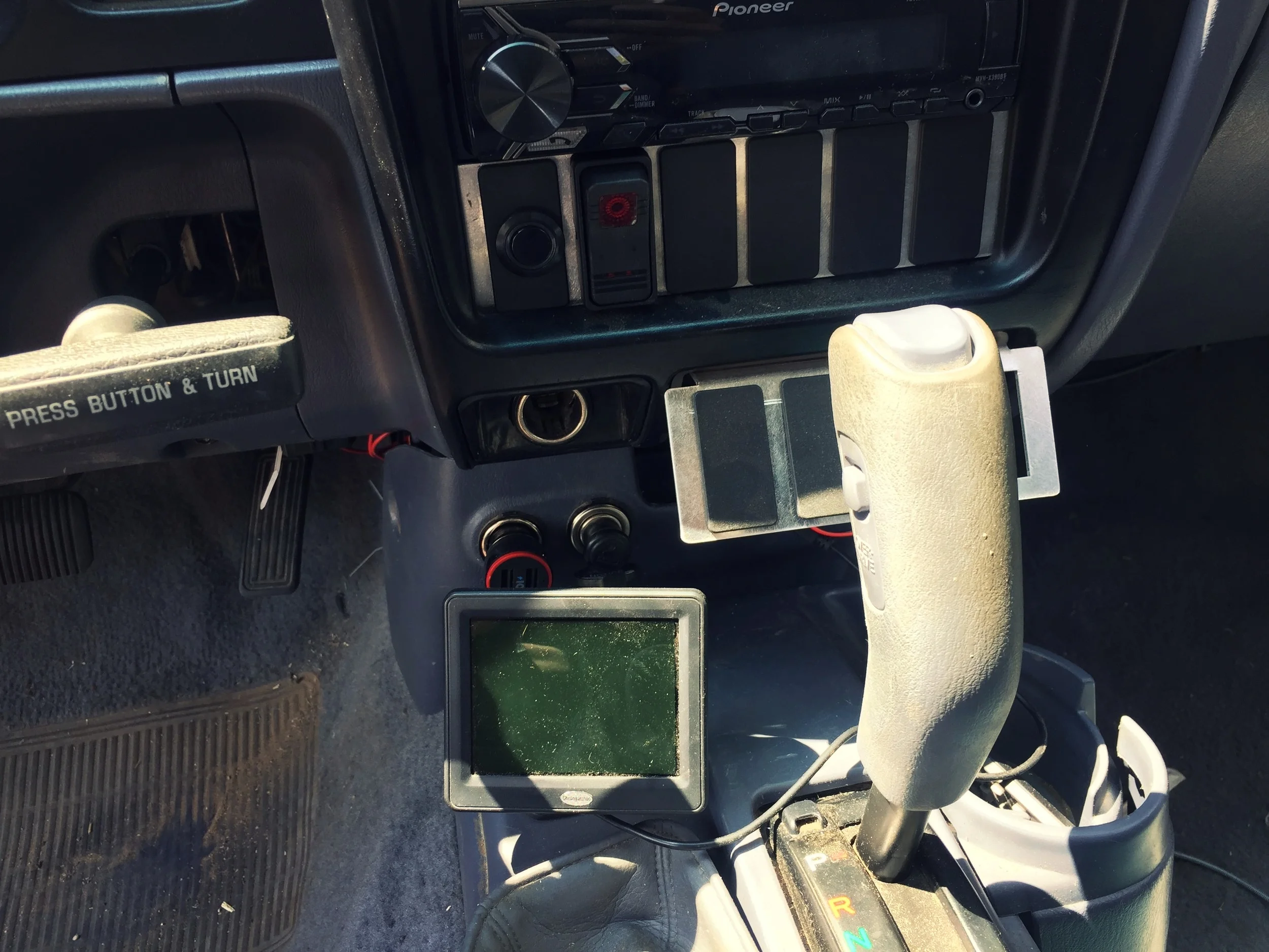 Backup cam and switches. Makes hitching up to the trailer by myself super easy.