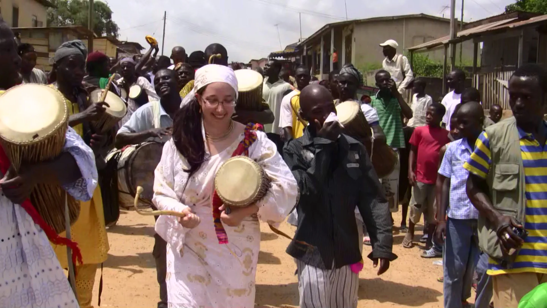 Procession for the new chief of Suhum