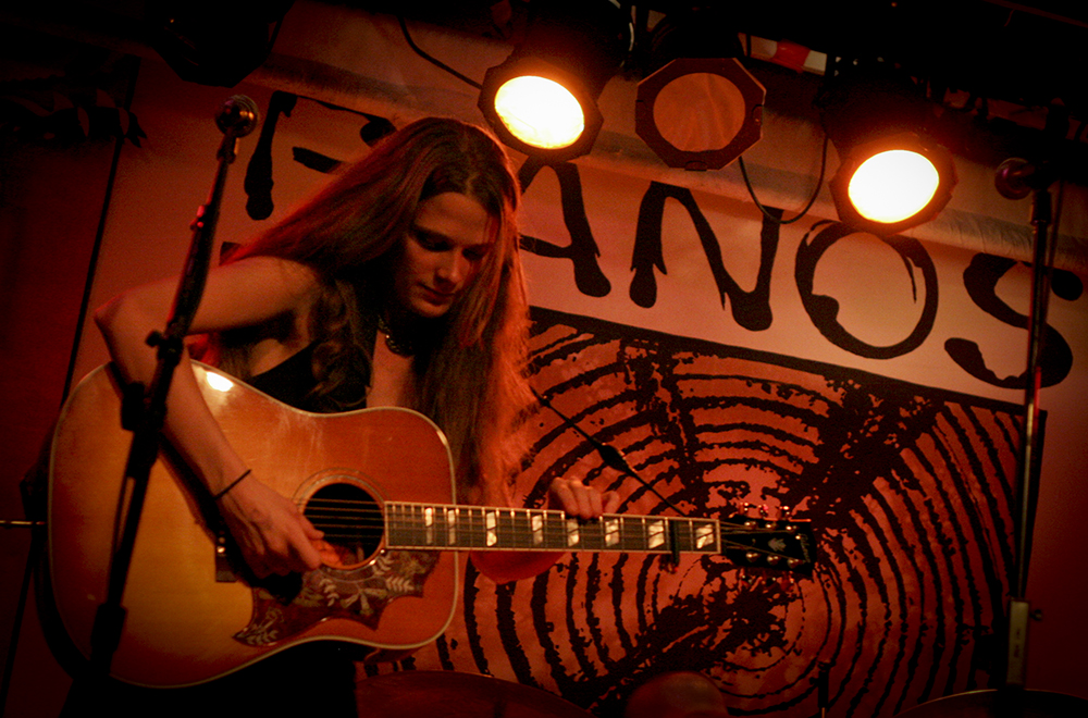  Sarah Bowman at Pianos 