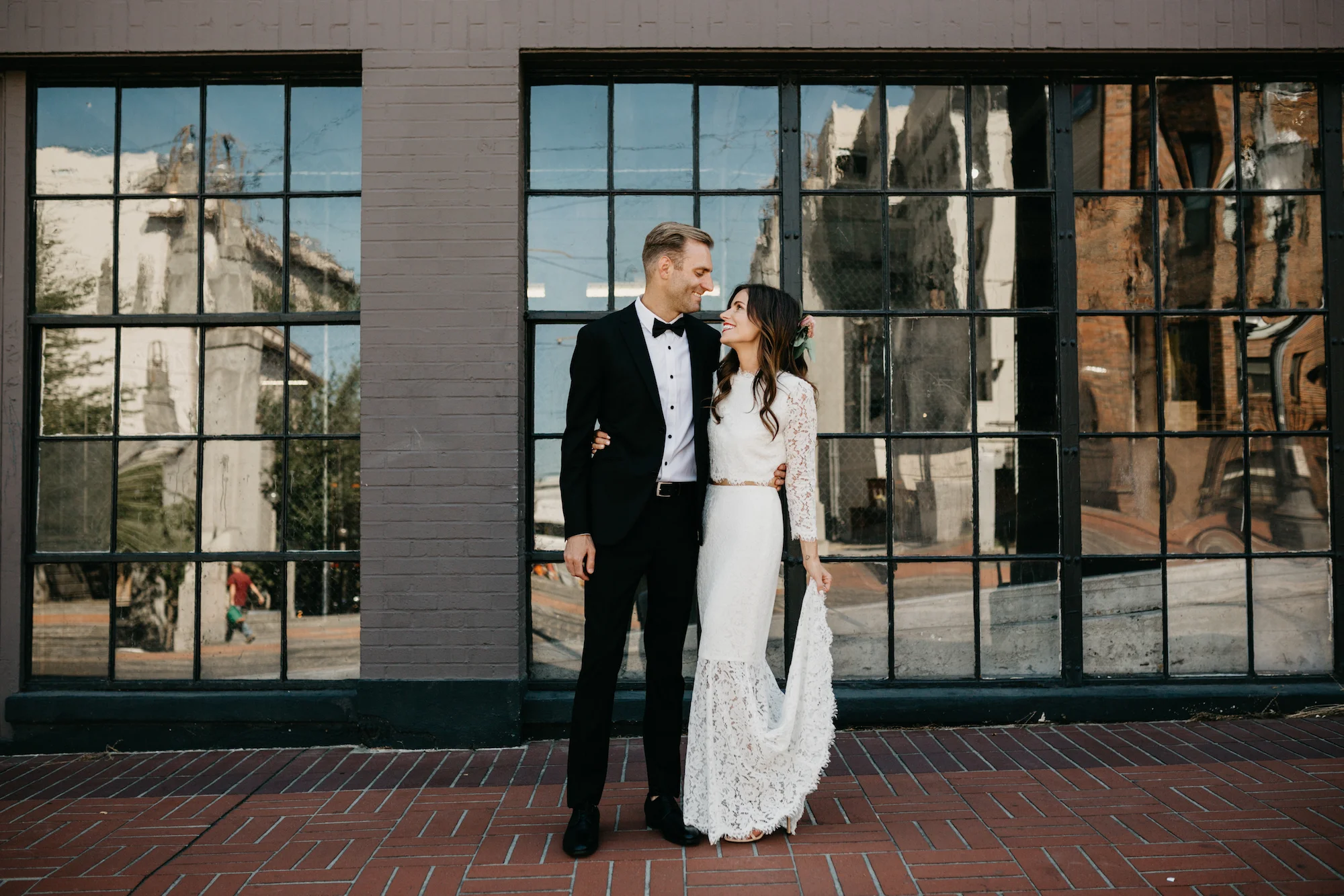 rooftop-portland-wedding-photographer0168.jpg