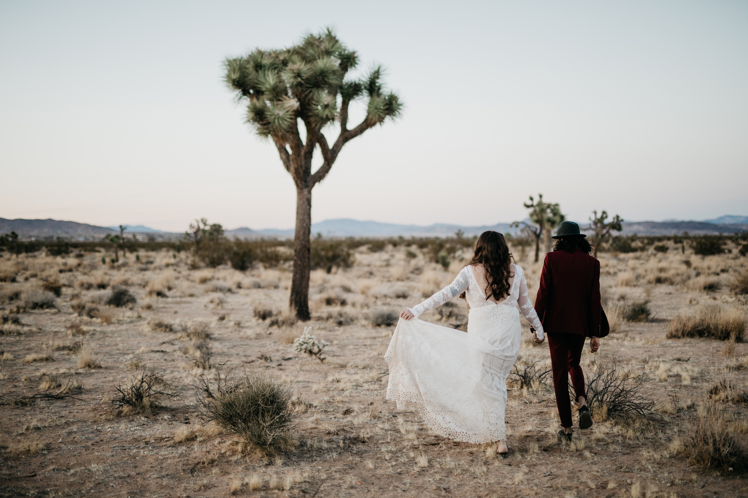 joshua-tree-elopement-photographer360.jpg