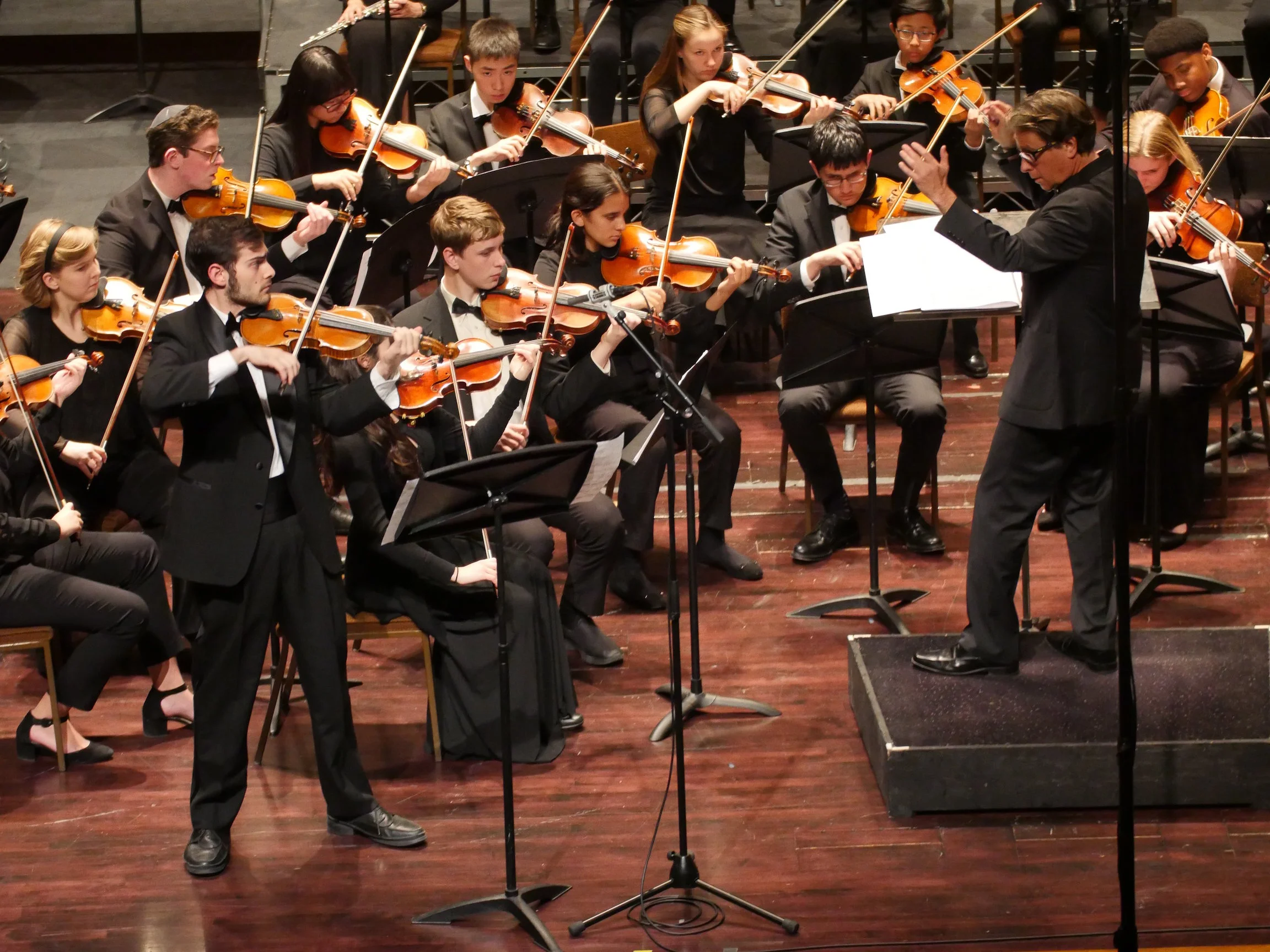 Alum violinist Max Karmazyn performing Tears of Kosovo with the Los Angeles Youth Orchestra