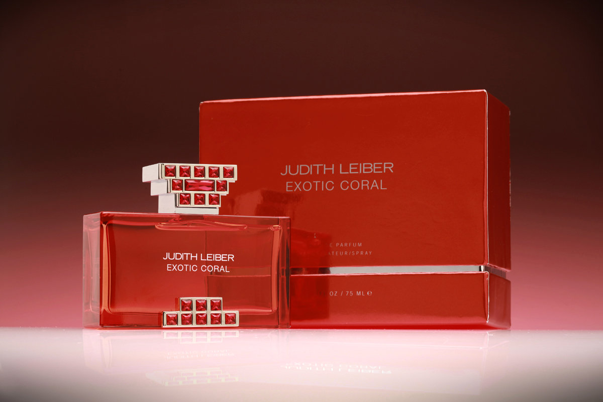 Studio photo of fragrance