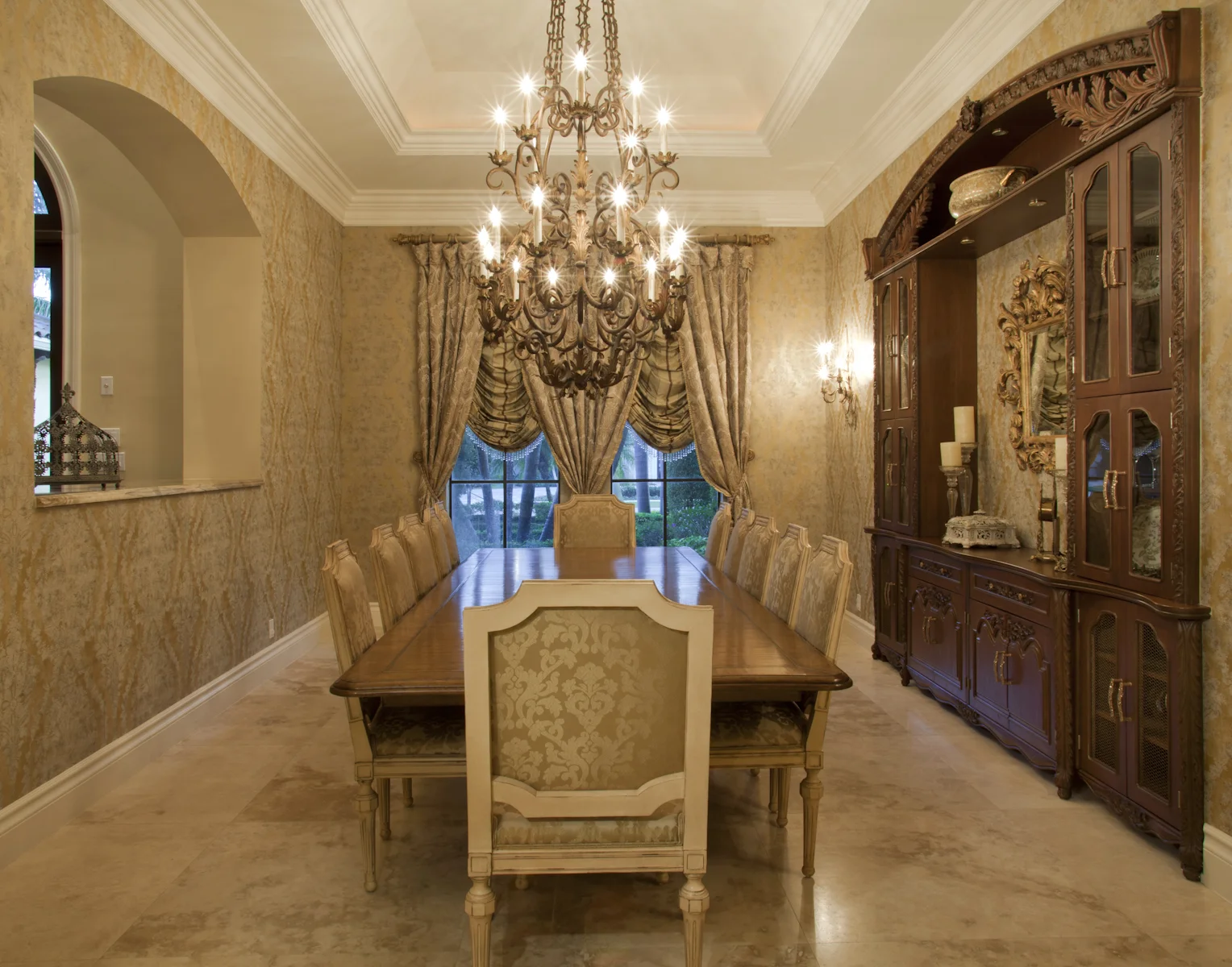 Formal dining room