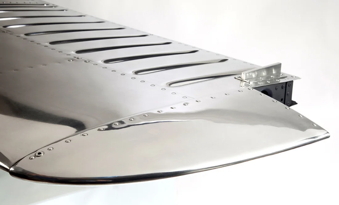 airplane wing desk detail