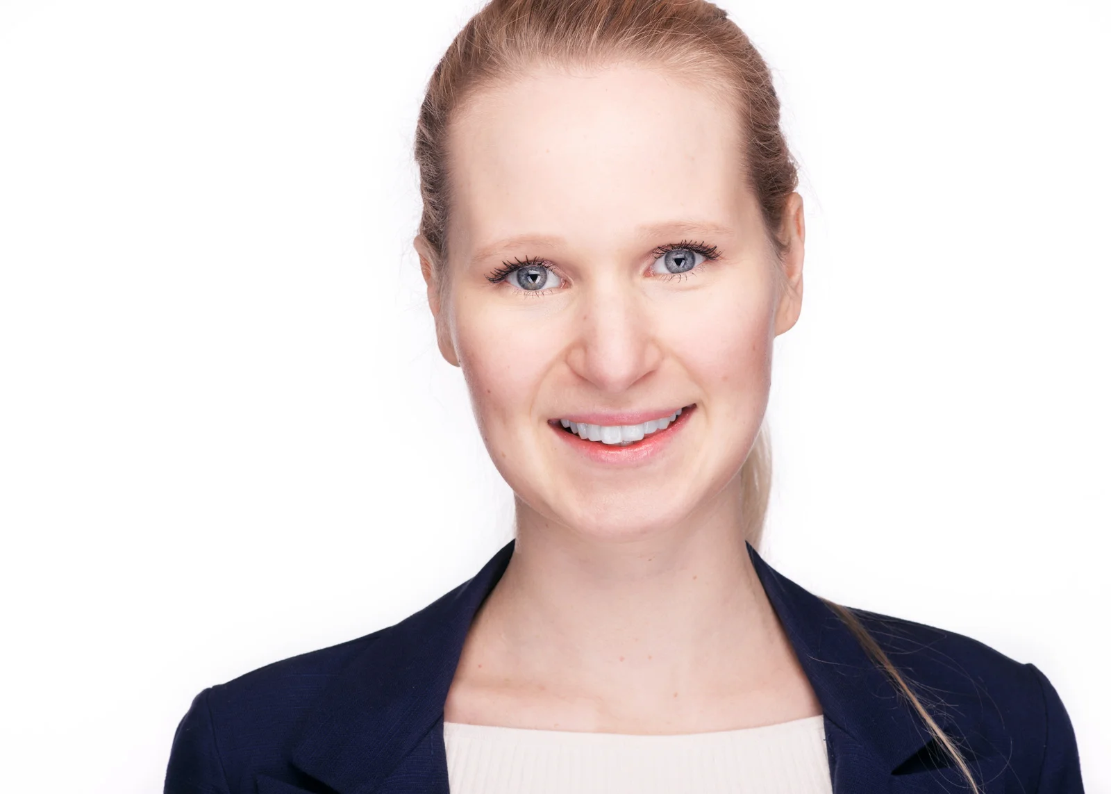 professional headshot will Noora