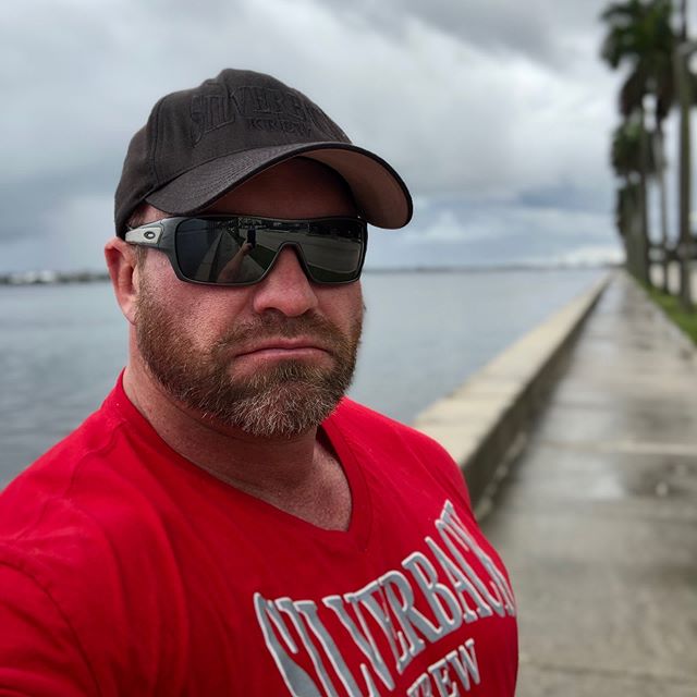 Happy Red Friday from Florida!
Support our troops!🇺🇸
#silverbackkrew#SBKBOSS #redfriday#usa #❤️#🇺🇸#American#military